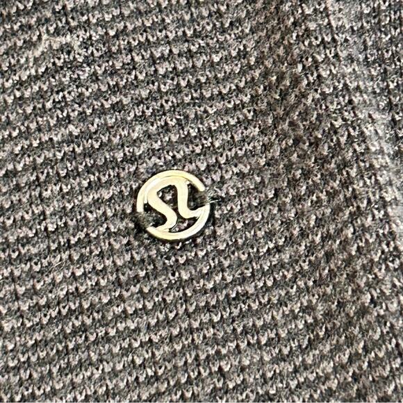 Lululemon Pure Balance Reversable Sweater Black/Soot Light 4 - Picture 4 of 13